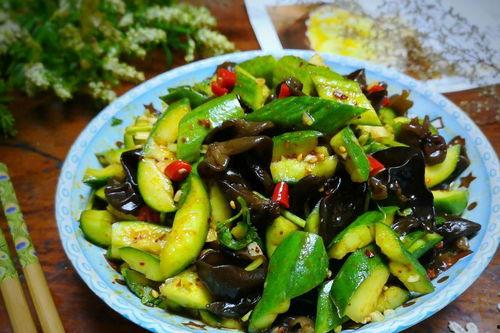 娱乐吃瓜影后对待朋友,揭秘娱乐圈的真挚友情