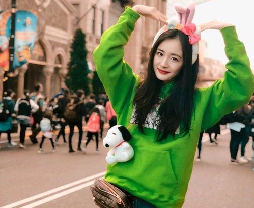 娱乐吃瓜一线,揭秘明星幕后故事