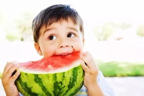 娱乐吃瓜君造谣犯法吗,造谣行为触犯法律边界