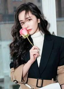 爱豆吃瓜娱乐酱杨幂,娱乐圈的瓜田女王,揭秘明星幕后生活